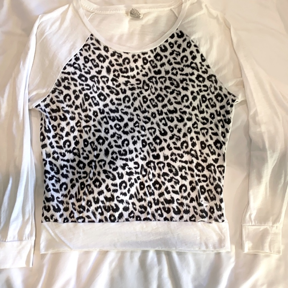 PINK Victoria's Secret long sleeve scoop neck tee